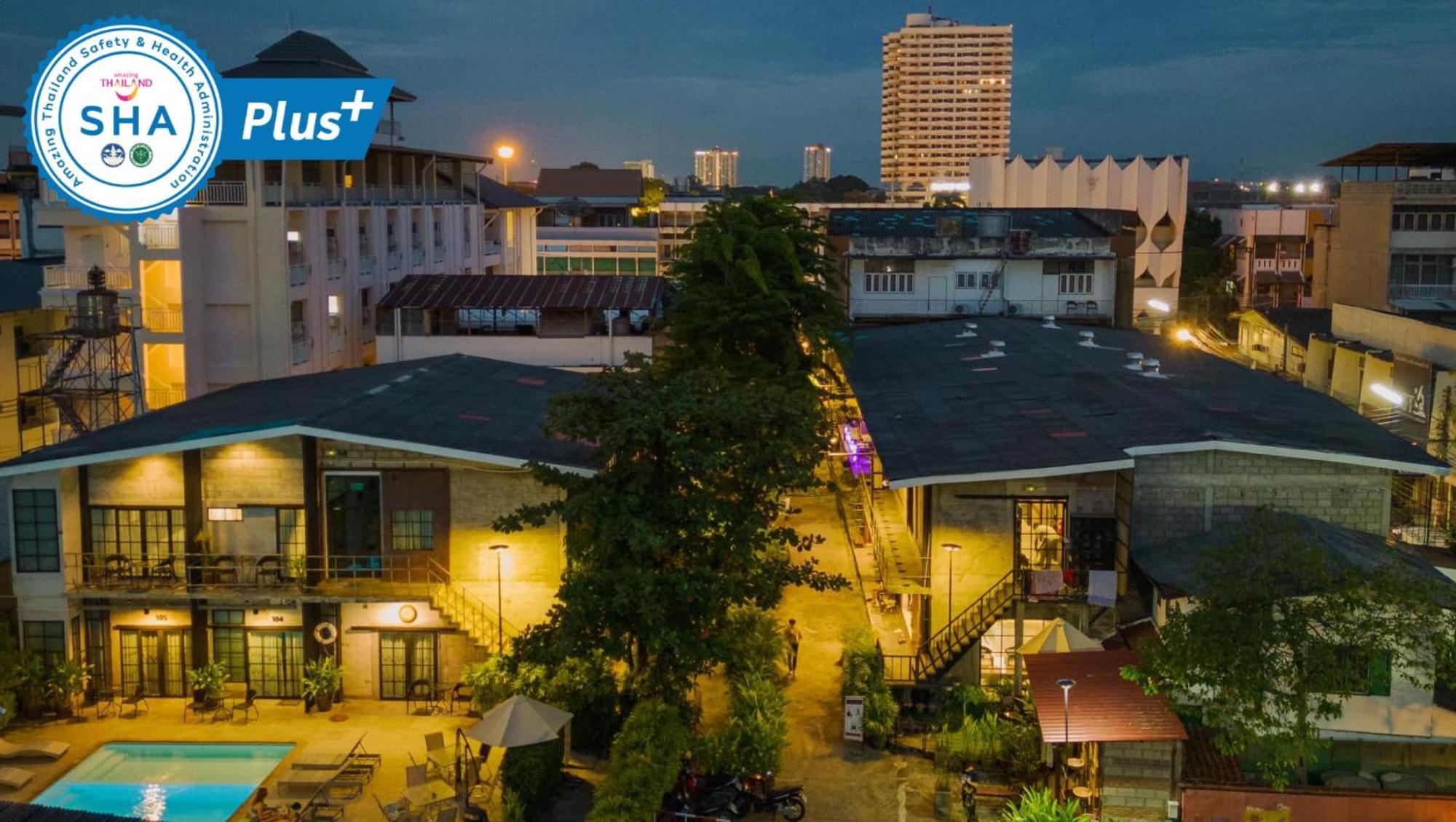 The Warehouse Chiang Mai — Photos 1